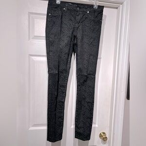 3 for $20  Bundle any 3 items priced $15 and under and get them for $20🛍️🛍️🛍️